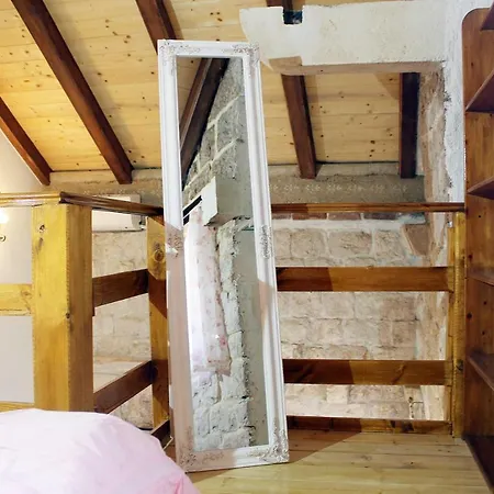 D&n Apartment Vis